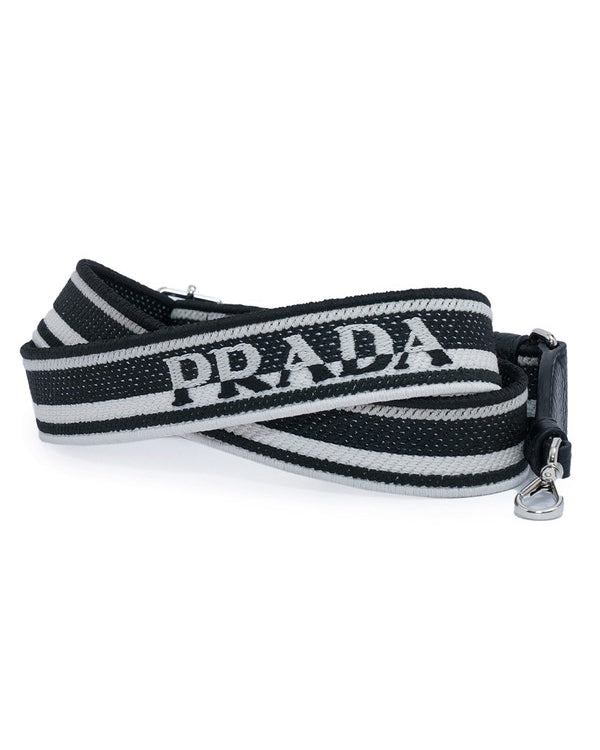 PRADA_サファイアーノレザーiPhoneケース