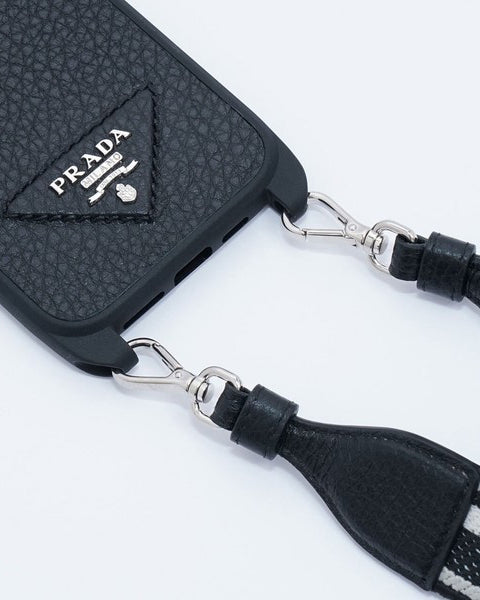 PRADA_サファイアーノレザーiPhoneケース